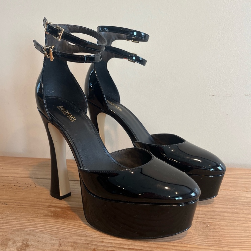 MICHAEL Michael Kors Martina Black Patent Leather Strappy Platform Pumps Size 7M - Picture 7 of 16
